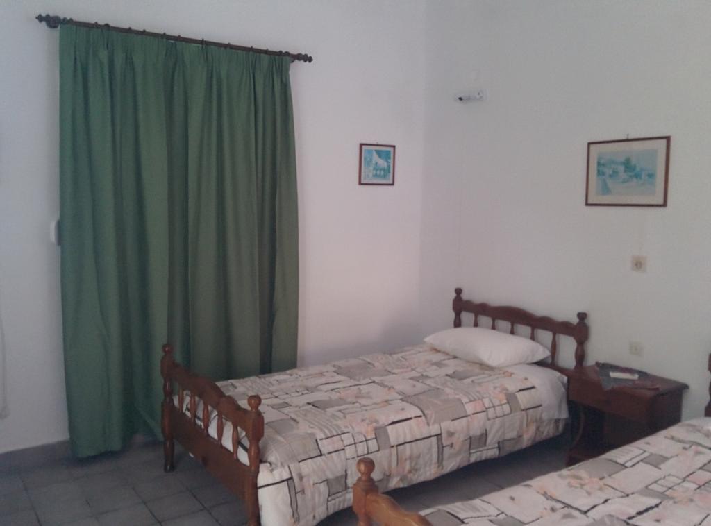 Varagoulis Giannis & Lenas Apartments Paramonas  Exterior photo